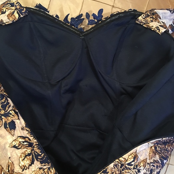 Madarari incredible evening gown, size M/L - Picture 11 of 12